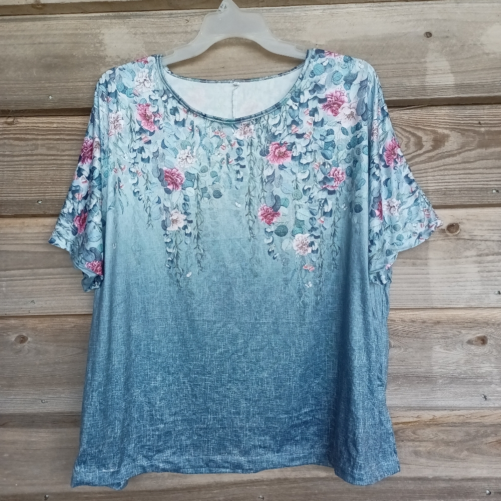 Women's Plus Size Floral Blouse